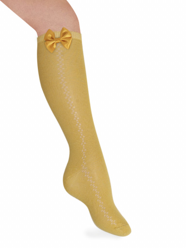 Calcetines altos calados lateral con lazo Mostaza Mustard