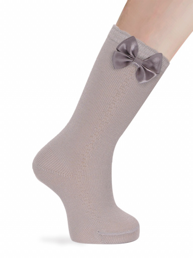 Calcetines altos calados lateral con lazo Perla Pearl