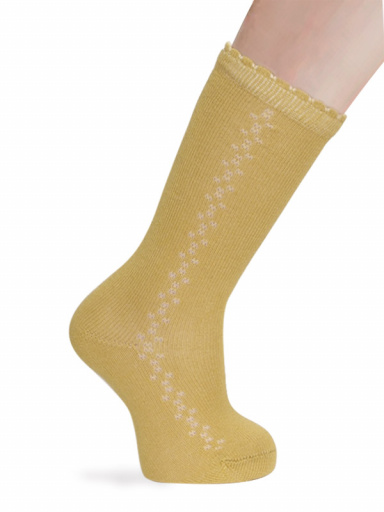 Calcetines altos calados lateral Mostaza Mustard