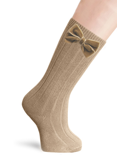 Calcetines altos canalé con lazo de terciopelo Nuez Nut
