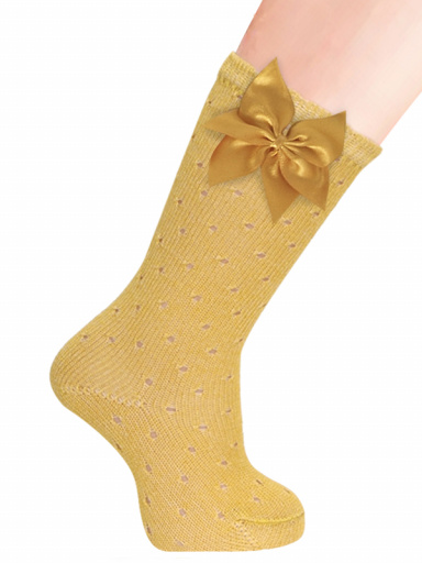 Calcetines altos perlé calado plumeti con lazo de raso triple Mostaza Mustard