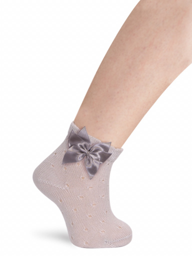 Calcetines cortos perlé plumeti con lazo triple Perla Pearl