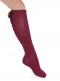 Calcetines altos con costura trasera y lazo con pompón Granate Maroon