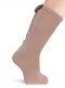 Calcetines altos con costura trasera y lazo largo Camel